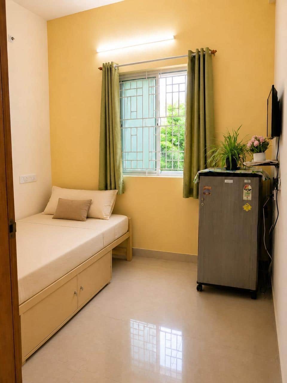 YAANA Home 4